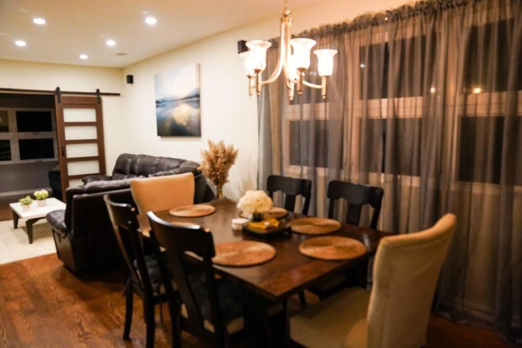 Ferienwohnung Nice And Cozy. Sleeps 5. Chicago Exterior foto